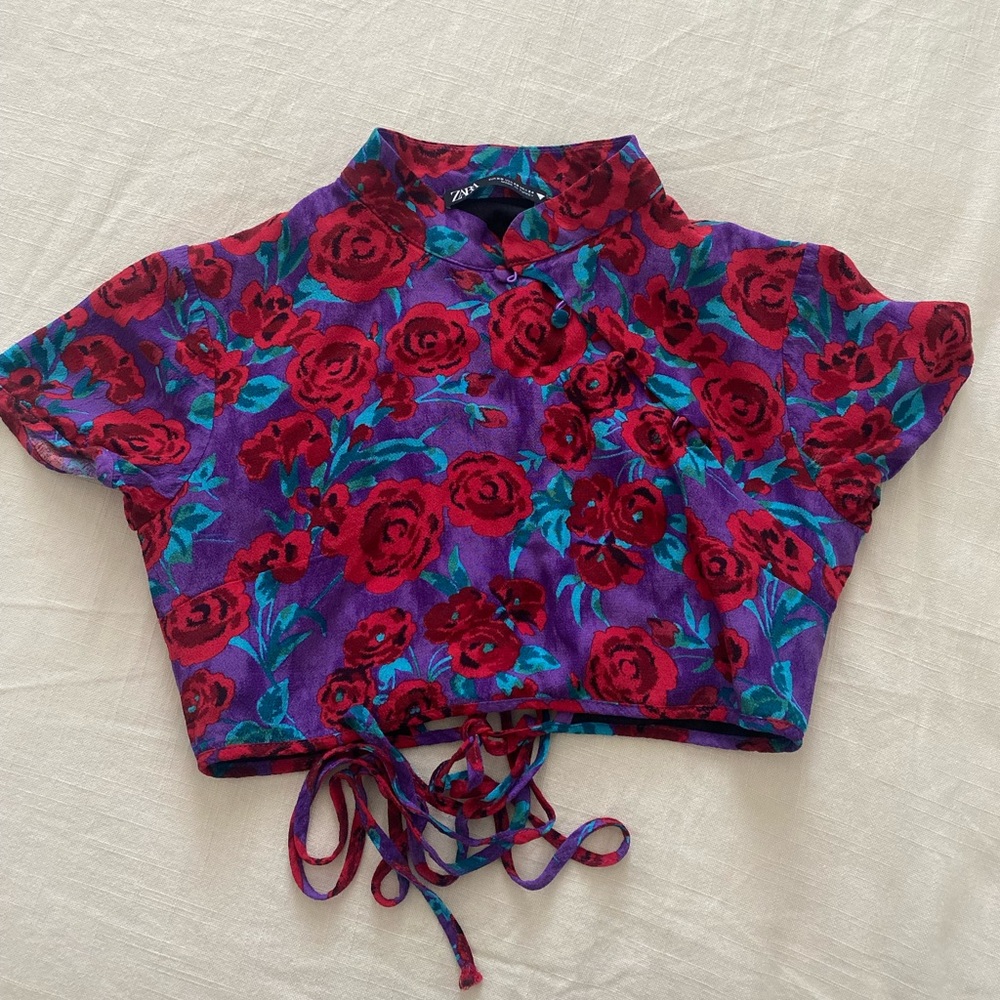 Flower crop top